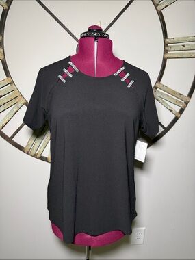 89th + Madison Black Short-Sleeve Women's Top with Shoulder Embellishments New